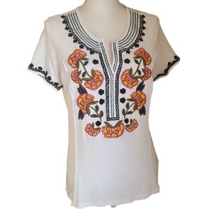 boston proper white embroidered floral split neck top boho chic size M
